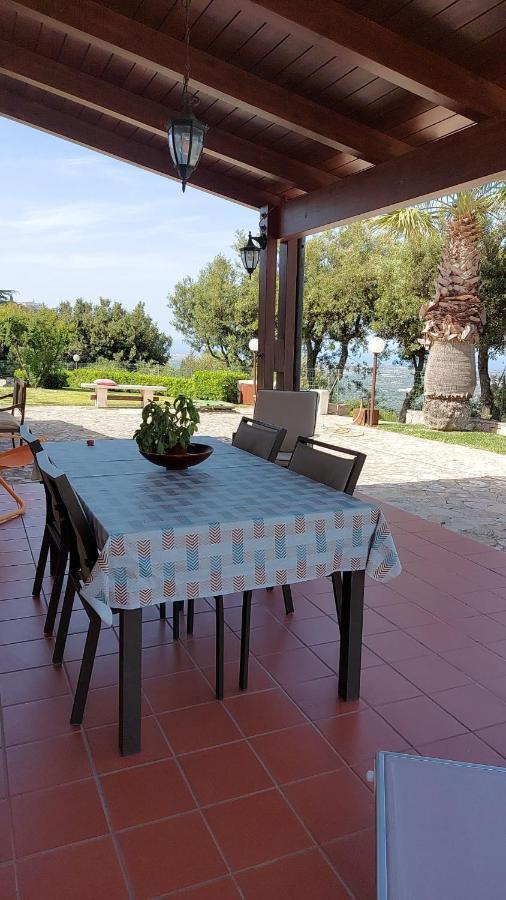 Villa Maremonti مونوبولي المظهر الخارجي الصورة