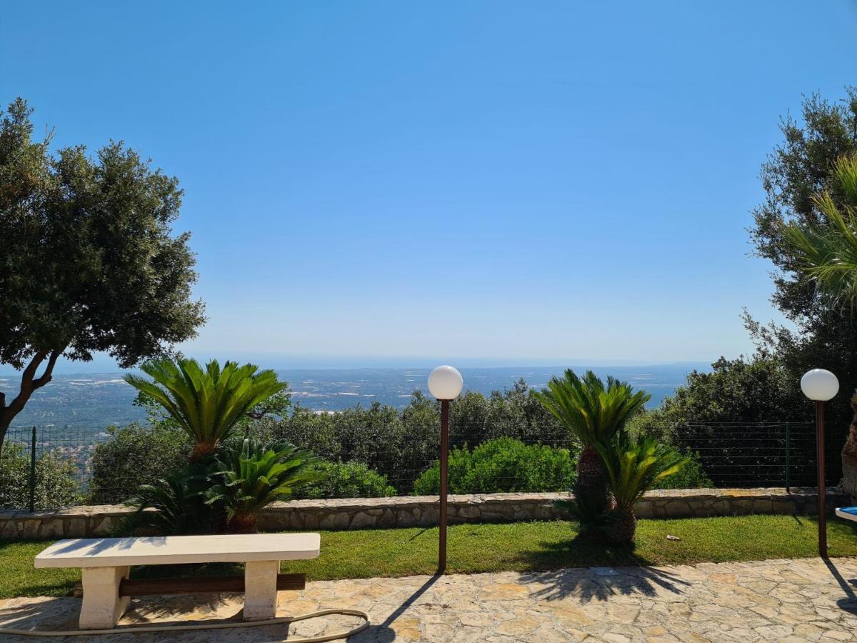 Villa Maremonti مونوبولي المظهر الخارجي الصورة
