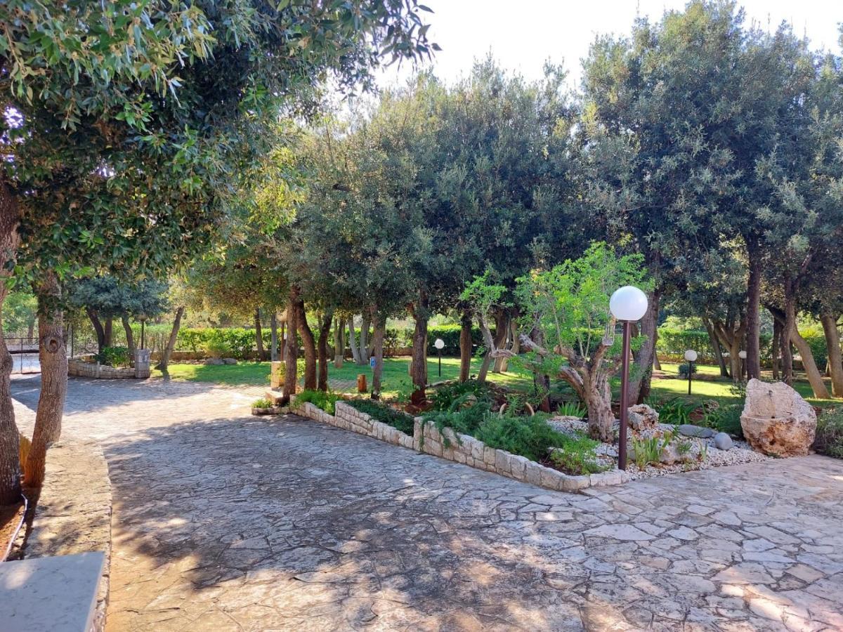 Villa Maremonti مونوبولي المظهر الخارجي الصورة
